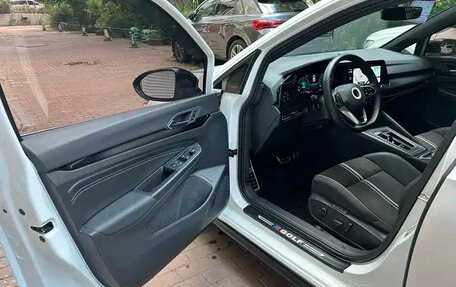 Volkswagen Golf VIII, 2023 год, 1 542 000 рублей, 6 фотография