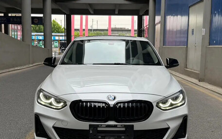 BMW 1 серия, 2023 год, 1 820 275 рублей, 2 фотография
