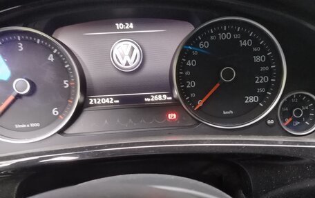 Volkswagen Touareg III, 2011 год, 1 600 000 рублей, 6 фотография