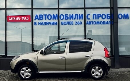 Renault Sandero I, 2012 год, 679 000 рублей, 2 фотография