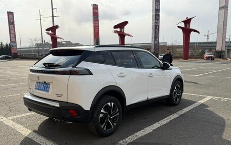 Peugeot 2008 II, 2023 год, 1 120 000 рублей, 6 фотография