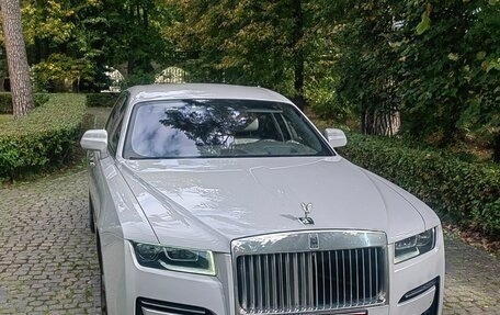 Rolls-Royce Ghost Series II рестайлинг, 2021 год, 37 000 000 рублей, 4 фотография