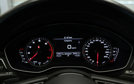 Audi A4, 2018 год, 2 300 000 рублей, 11 фотография