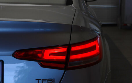 Audi A4, 2018 год, 2 300 000 рублей, 27 фотография