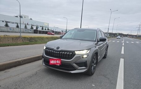 Skoda Kodiaq I, 2023 год, 3 900 000 рублей, 2 фотография