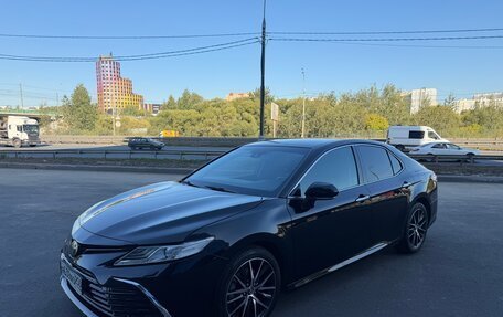 Toyota Camry, 2018 год, 2 700 000 рублей, 35 фотография