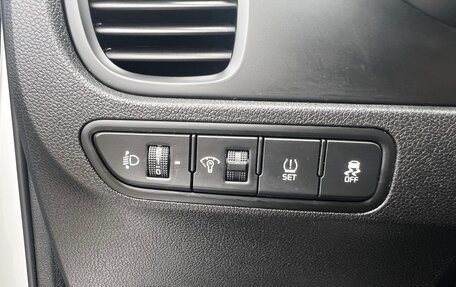 KIA Rio IV, 2019 год, 1 650 000 рублей, 8 фотография