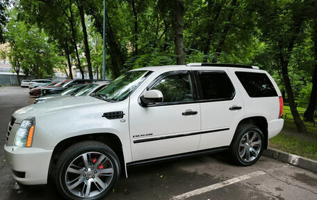 Cadillac Escalade III, 2011 год, 2 500 000 рублей, 7 фотография