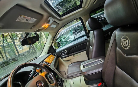 Cadillac Escalade III, 2011 год, 2 500 000 рублей, 9 фотография