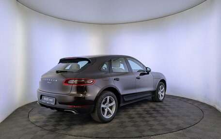 Porsche Macan I рестайлинг, 2017 год, 2 825 000 рублей, 3 фотография