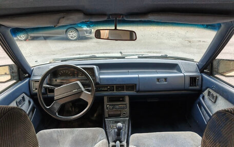 Mazda 626, 1985 год, 40 000 рублей, 11 фотография