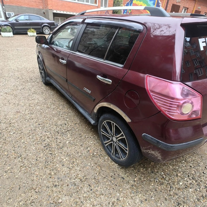 Geely MK Cross I, 2013 год, 170 000 рублей, 8 фотография