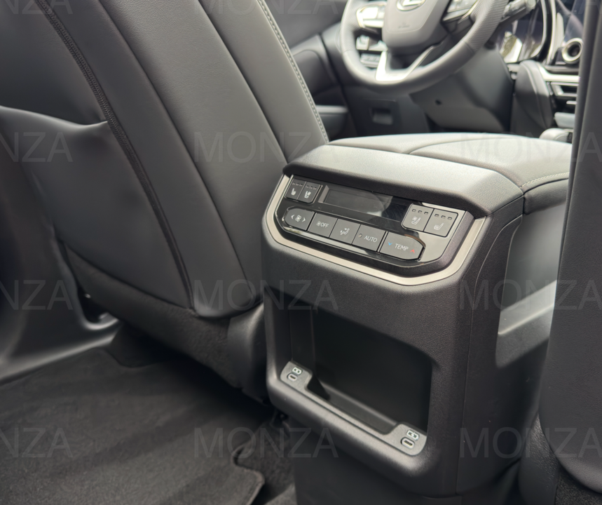 Lexus TX, 2026 год, 13 500 000 рублей, 15 фотография