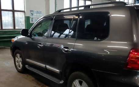 Toyota Land Cruiser 200, 2013 год, 2 250 000 рублей, 4 фотография