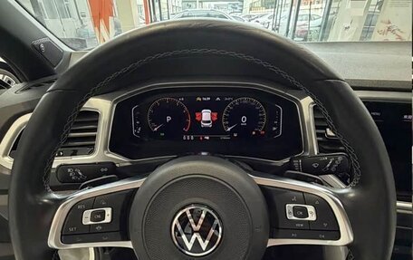 Volkswagen T-Roc I, 2023 год, 1 530 000 рублей, 11 фотография