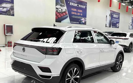 Volkswagen T-Roc I, 2025 год, 1 450 000 рублей, 4 фотография