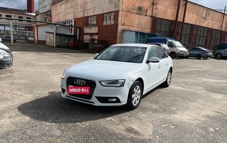 Audi A4, 2012 год, 900 000 рублей, 1 фотография