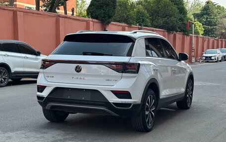 Volkswagen T-Roc I, 2023 год, 1 560 275 рублей, 4 фотография