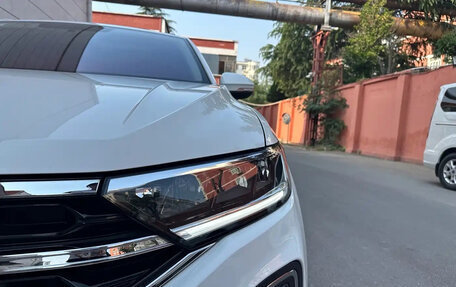 Volkswagen T-Roc I, 2023 год, 1 560 275 рублей, 3 фотография