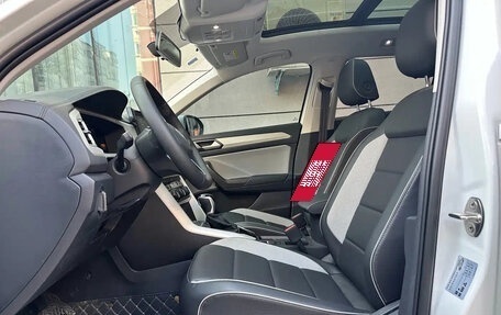 Volkswagen T-Roc I, 2023 год, 1 560 275 рублей, 18 фотография