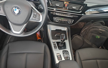 BMW 1 серия, 2022 год, 2 090 000 рублей, 12 фотография