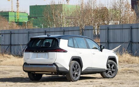 Toyota RAV4, 2026 год, 4 250 000 рублей, 3 фотография