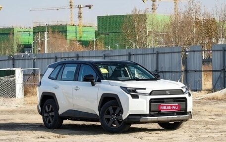 Toyota RAV4, 2026 год, 4 250 000 рублей, 2 фотография