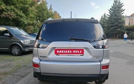 Mitsubishi Outlander III рестайлинг 3, 2008 год, 1 000 000 рублей, 2 фотография