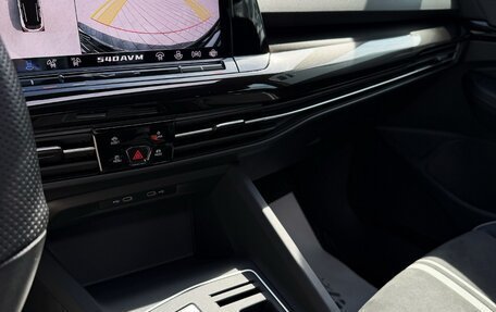 Volkswagen Golf VIII, 2023 год, 1 910 000 рублей, 8 фотография