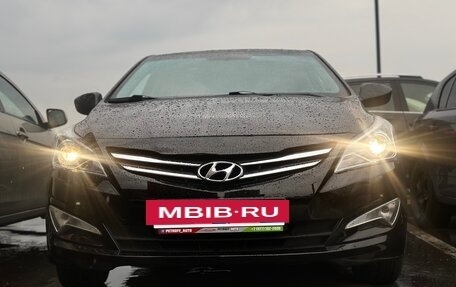 Hyundai Solaris II рестайлинг, 2016 год, 1 000 000 рублей, 6 фотография