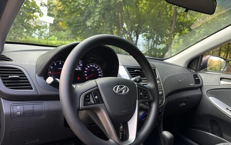 Hyundai Solaris II рестайлинг, 2016 год, 1 000 000 рублей, 14 фотография