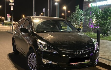 Hyundai Solaris II рестайлинг, 2016 год, 1 000 000 рублей, 32 фотография