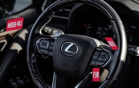 Lexus LX, 2024 год, 16 500 000 рублей, 14 фотография