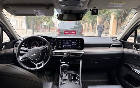 KIA K5, 2022 год, 2 450 000 рублей, 9 фотография