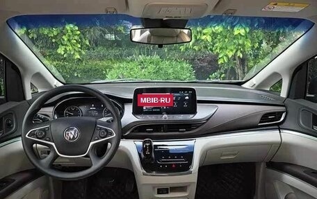 Buick GL8, 2023 год, 4 900 600 рублей, 6 фотография