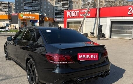 Mercedes-Benz E-Класс, 2013 год, 2 950 000 рублей, 4 фотография