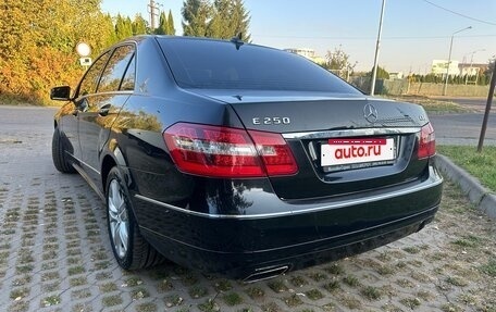 Mercedes-Benz E-Класс, 2012 год, 1 890 000 рублей, 3 фотография