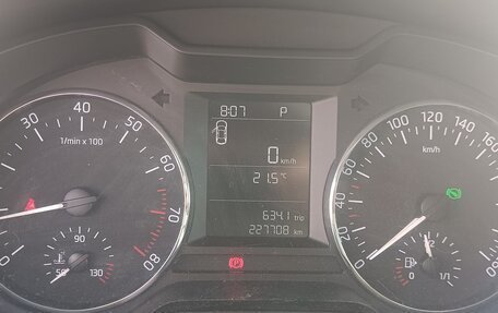 Skoda Octavia, 2015 год, 830 000 рублей, 9 фотография