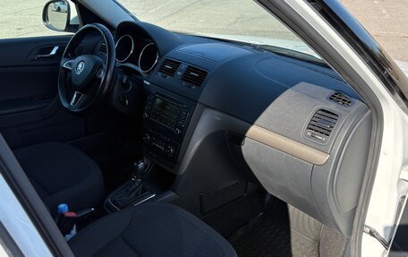 Skoda Yeti I рестайлинг, 2014 год, 1 225 000 рублей, 16 фотография