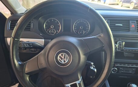 Volkswagen Jetta VI, 2012 год, 850 000 рублей, 8 фотография