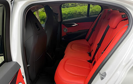 BMW 1 серия, 2023 год, 1 850 000 рублей, 19 фотография