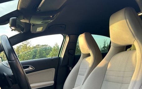 Mercedes-Benz A-Класс, 2015 год, 1 580 000 рублей, 13 фотография