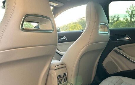Mercedes-Benz A-Класс, 2015 год, 1 580 000 рублей, 7 фотография