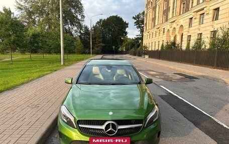 Mercedes-Benz A-Класс, 2015 год, 1 580 000 рублей, 15 фотография
