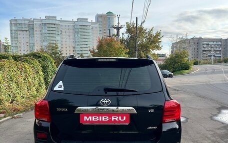 Toyota Highlander III, 2012 год, 1 950 000 рублей, 5 фотография
