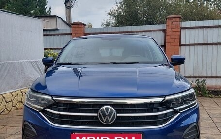 Volkswagen Polo VI (EU Market), 2022 год, 1 700 000 рублей, 2 фотография