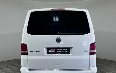Volkswagen Multivan T5, 2013 год, 2 499 000 рублей, 7 фотография