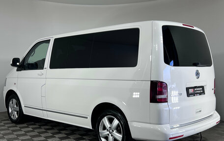 Volkswagen Multivan T5, 2013 год, 2 499 000 рублей, 4 фотография