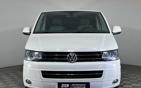 Volkswagen Multivan T5, 2013 год, 2 499 000 рублей, 2 фотография