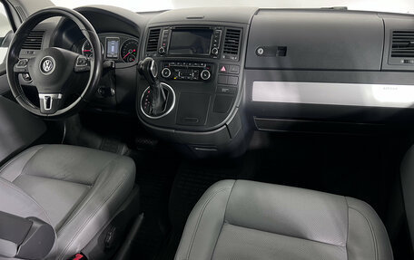 Volkswagen Multivan T5, 2013 год, 2 499 000 рублей, 10 фотография